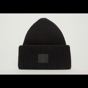 Acne Studios Black Face-Patch, Pansy L Face Beanie